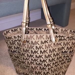 Michael Kors Jet Sept Tote